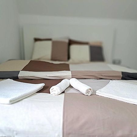 Mini Duplex Apartman Dusanovac エクステリア 写真
